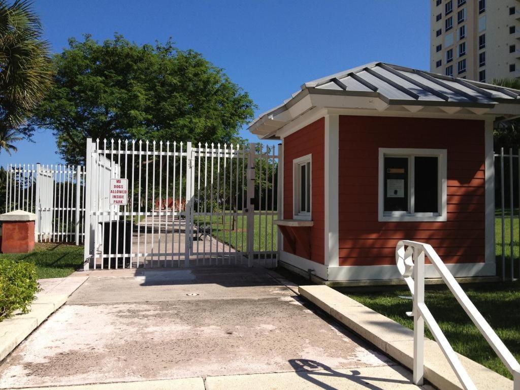 Gorgeous Beachy Chic Condo In Key Biscayne Μαϊάμι Εξωτερικό φωτογραφία